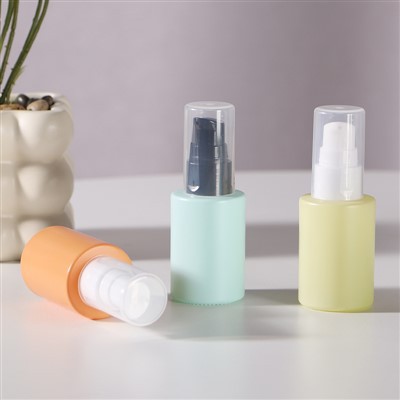 בקבוק קרם קוסמטי